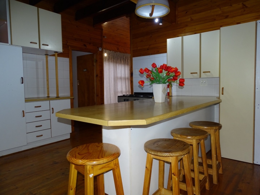 3 Bedroom Property for Sale in Noorsekloof Eastern Cape